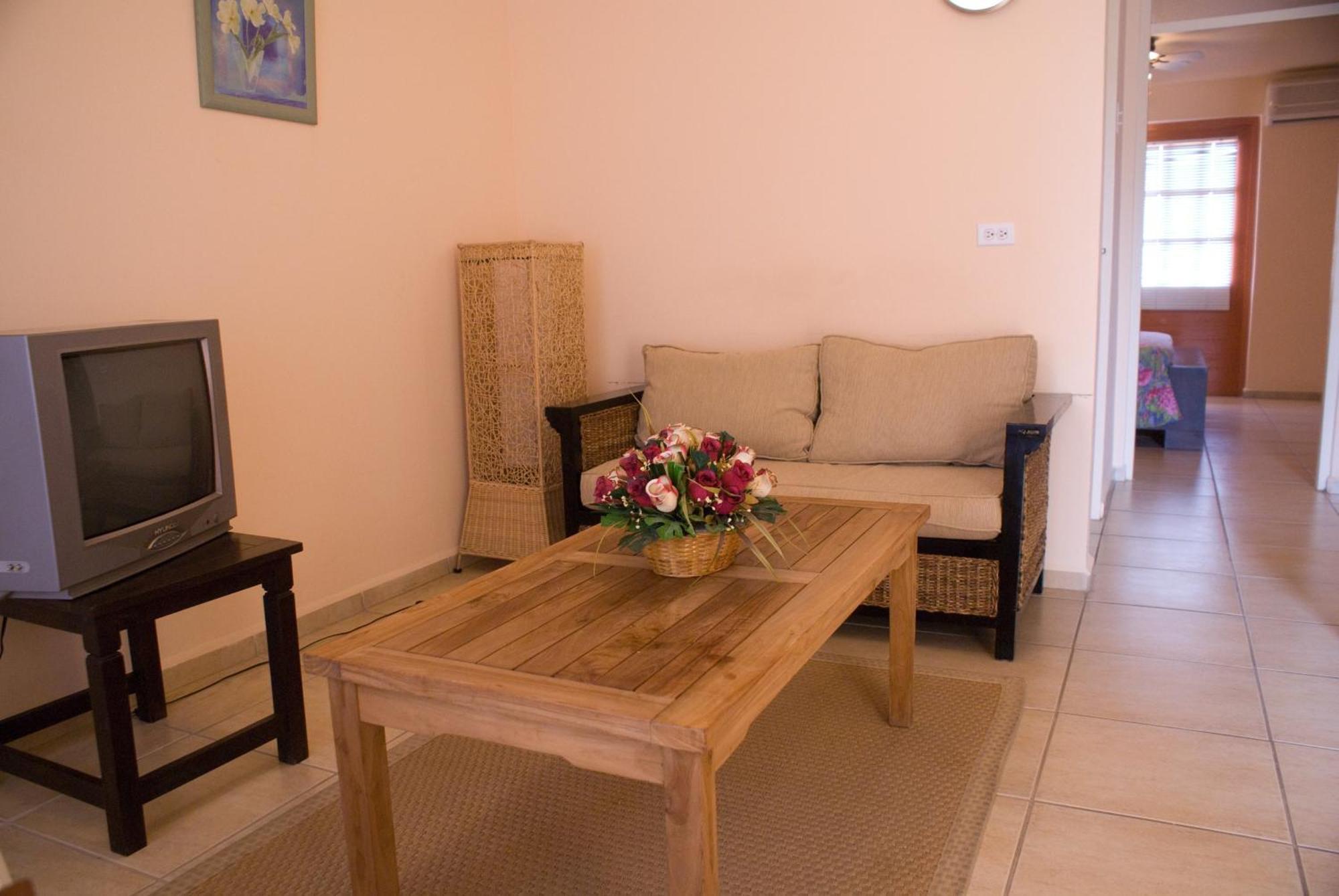 Camacuri Apartments Oranjestad Pokoj fotografie