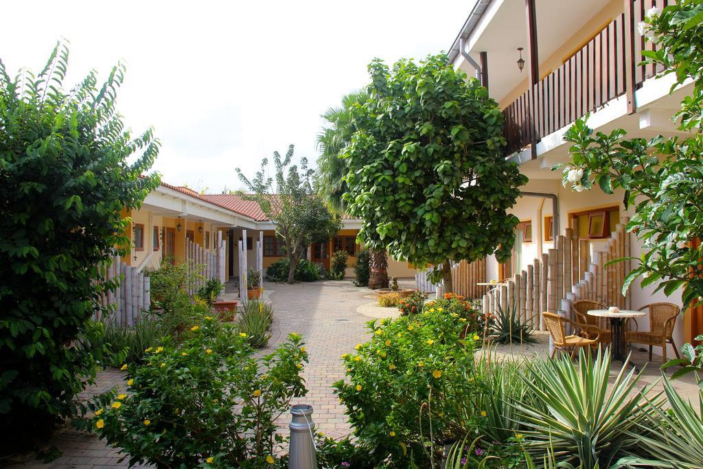 Camacuri Apartments Oranjestad Exteriér fotografie